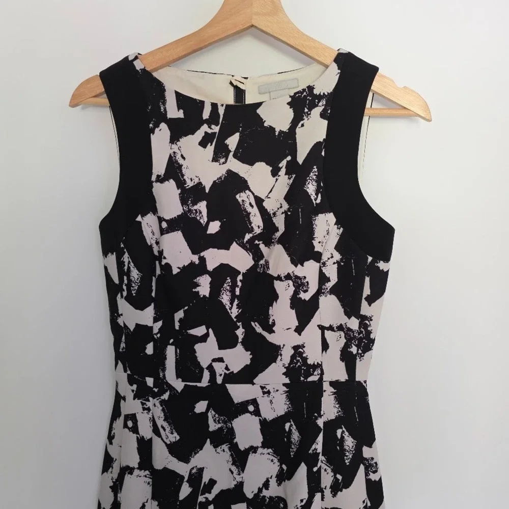H&M‎ Black Beige Abstract Print Sleeveless Sheath Dress Size 4 Workwear Cocktail